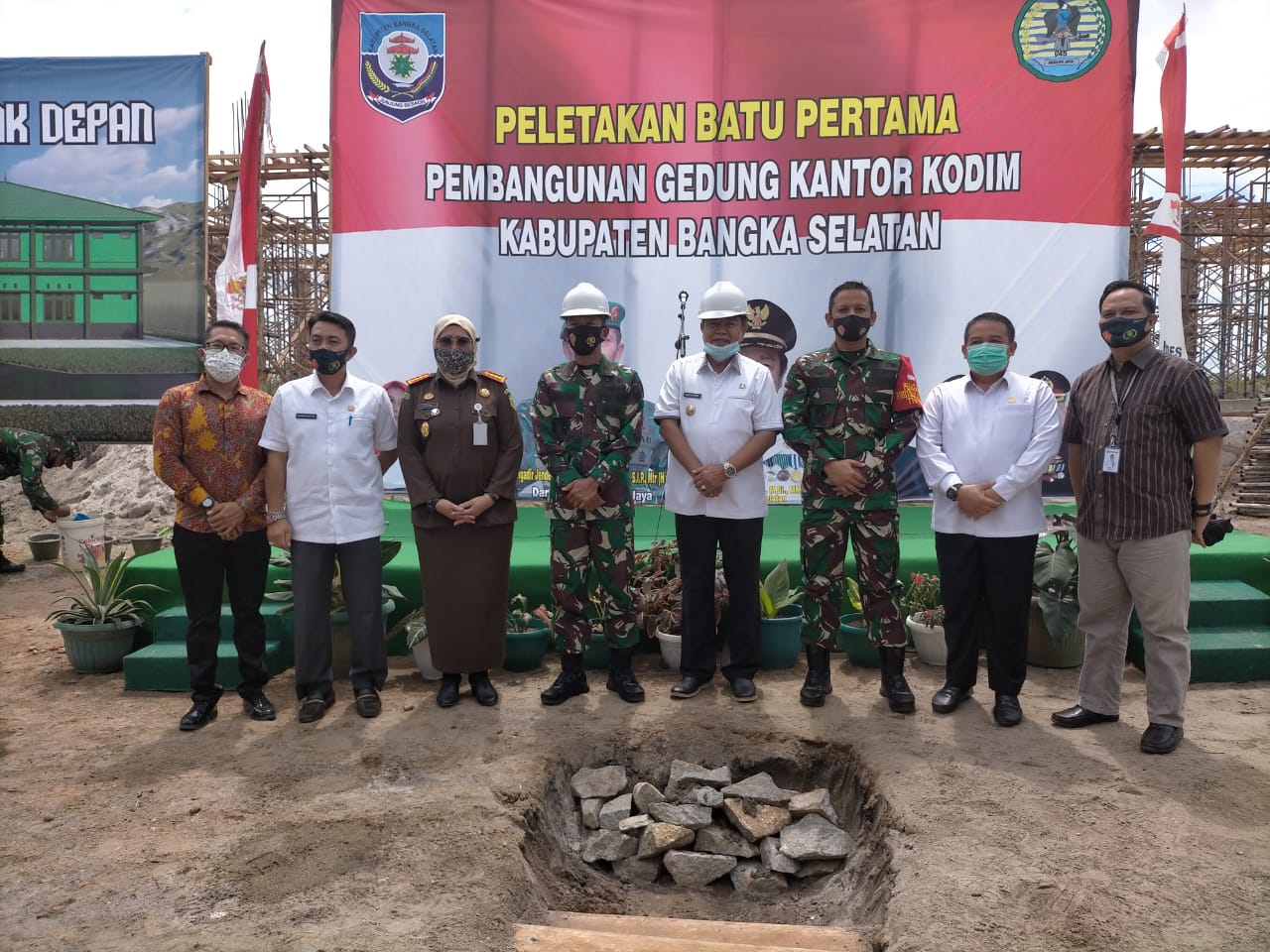 Brigjen M Jangkung Widiyanto Laksanakan Giat Peletakan Batu Pertama Pembangunan Kodim Basel