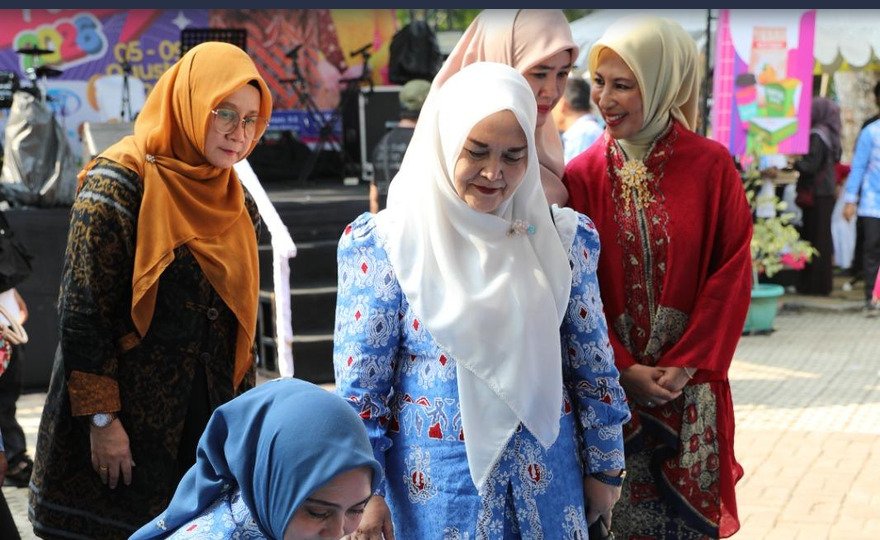 Noni Hidayat Dorong Anak Bangun Kepercayaan Diri lewat Lomba Mewarnai